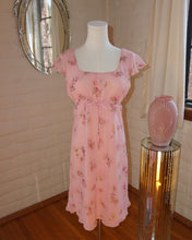 Load image into Gallery viewer, Bring Me Flowers Dress
